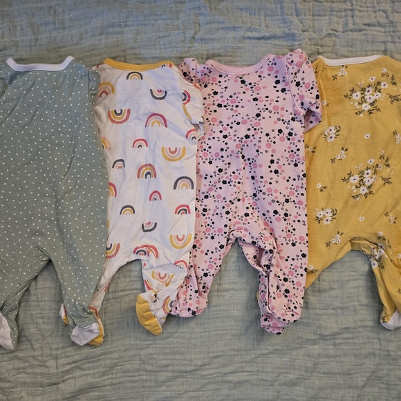 Colorful Kids One Piece Set - Picture 2 of 2